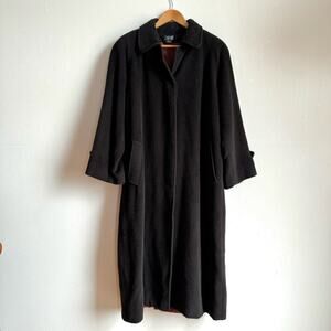 Vintage SEARLE Faux Shearling Long Black Raglan Overcoat